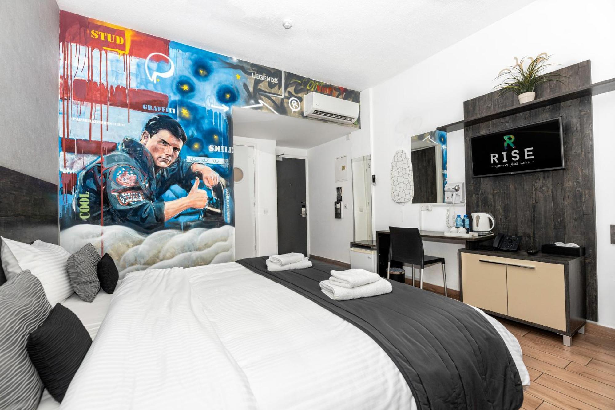 Rise Street Art Hotel Larnaca Buitenkant foto